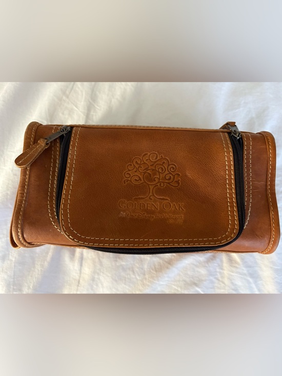 Walt Disney Other - RARE Disney Golden Oak Luxury Leather Travel Kit Toiletry Bag Organizer